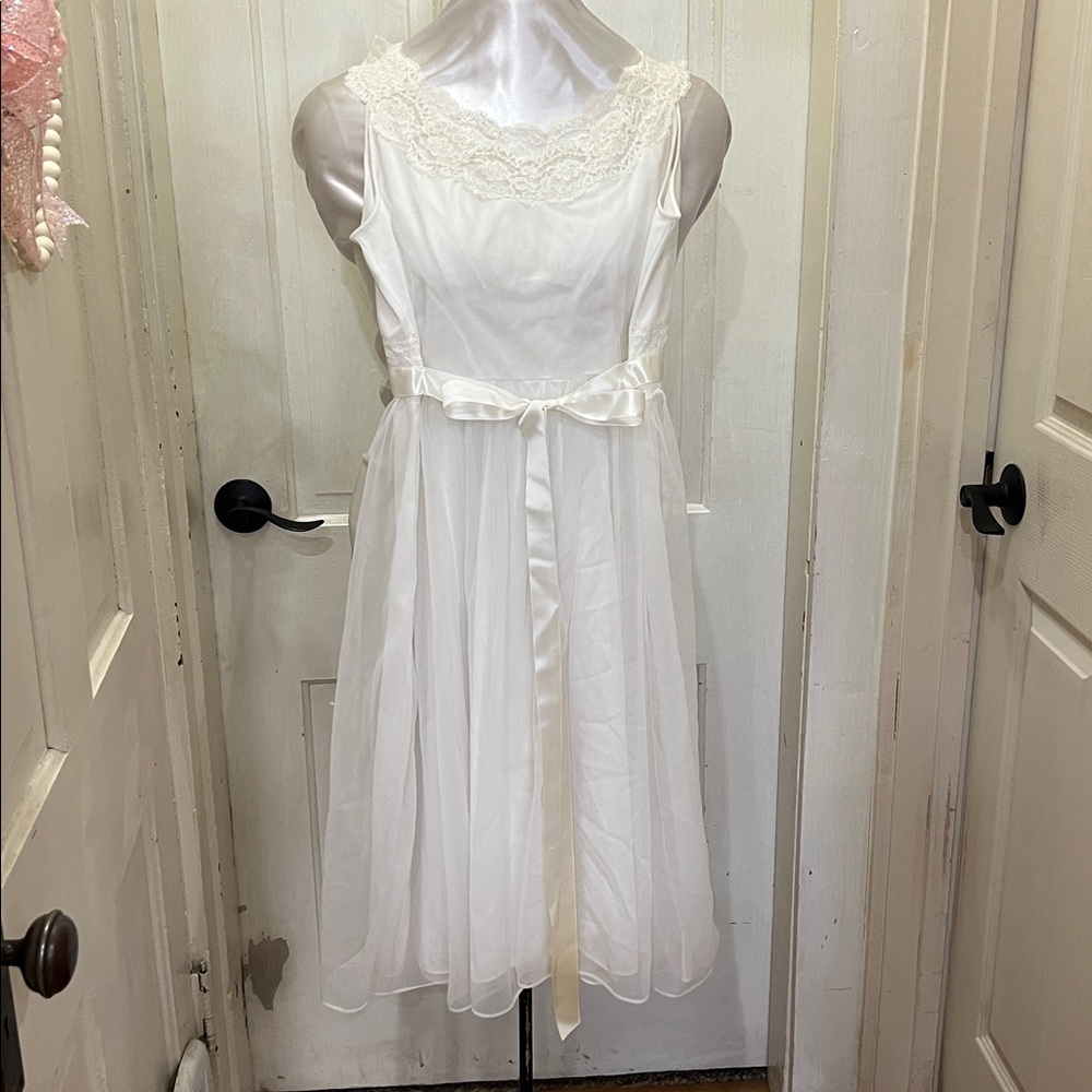 Vintage Elegant White Bridal Lingerie Set With Ni… - image 6